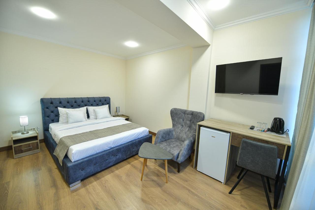 Madin Eco Hotel Debed Luaran gambar